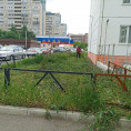 Приступили ко второму покосу травы в 145 микрорайоне
