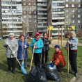 Общими усилиями приводим в порядок дворы и детские площадки