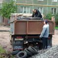 Вывоз автомобильных шин с контейнерных площадок