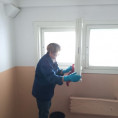 Подъезды засверкают чистотой!